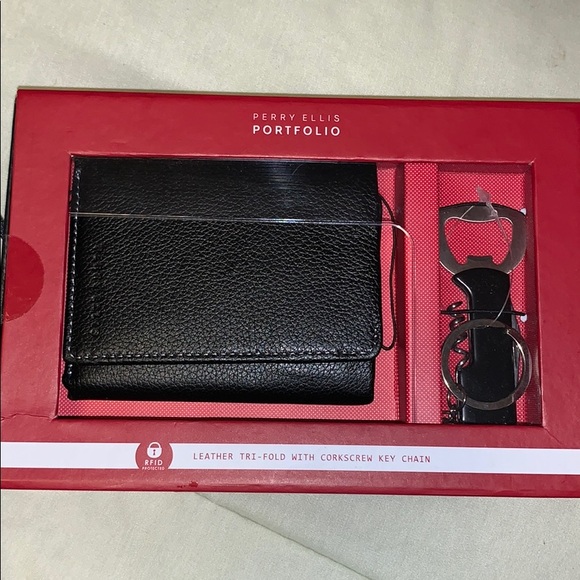 Perry Ellis Other - Leather Tri-Fold Wallet with Corkscrew Key Chain